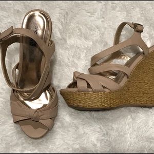 Nude Wedges